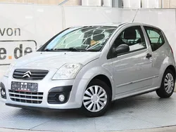 Grau Gebraucht 2008 Citroën C2 Tonic Kleinwagen | 1.950 € (Fairer Preis)