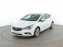 Weiß Gebraucht 2017 Opel Astra Innovation Limousine | 12.290 € (Etwas zu teuer)