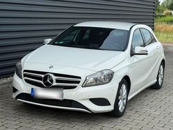 Weiß Gebraucht 2013 Mercedes A180 Limousine | 7.950 € (Guter Preis)
