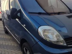 Blau Gebraucht 2011 Renault Trafic Van | 14.000 €