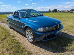 Blau Gebraucht 2003 BMW 325 Cabriolet Cabrio | 12.900 € (Etwas zu teuer)
