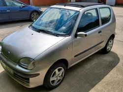 Silber Gebraucht 2001 Fiat Seicento Kleinwagen | 1.100 € (Fairer Preis)