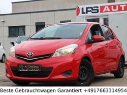 Rot Gebraucht 2011 Toyota Yaris Life Kleinwagen | 4.490 € (Fairer Preis)