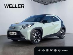 Urban khaki, dach mysticschwar Neu 2025 Toyota Aygo X SUV | 15.990 € (Guter Preis)