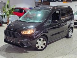Schwarz Gebraucht 2021 Ford Tourneo Courier Trend Van / Kleinbus | 12.900 € (Fairer Preis)