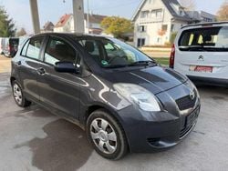 Grau Gebraucht 2008 Toyota Yaris Basis Kleinwagen | 1.450 € (Superpreis)
