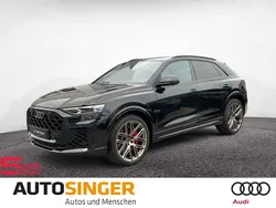 Schwarz Neu 2025 Audi RS Q8 Sport SUV | 145.780 € (Teuer)