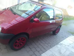 Rot Gebraucht 2002 Renault Twingo Kleinwagen | 1.250 €