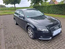 Schwarz Gebraucht 2011 Audi A4 Kombi | 6.000 € (Fairer Preis)