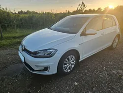Weiß Gebraucht 2019 VW e-Golf Kleinwagen | 13.500 € (Superpreis)