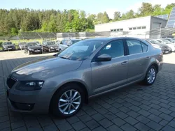 Beige Gebraucht 2013 Skoda Octavia Elegance Limousine | 10.490 € (Fairer Preis)