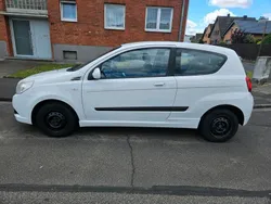 Weiß Gebraucht 2009 Chevrolet Aveo Kleinwagen | 2.000 € (Fairer Preis)