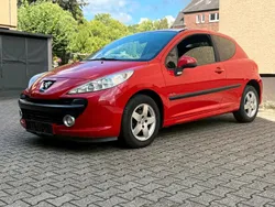 Rot Gebraucht 2009 Peugeot 207 Kleinwagen | 1.799 €