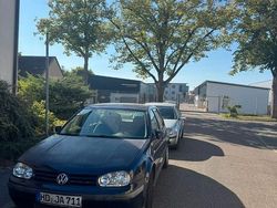 Blau Gebraucht 2001 VW Golf IV Edition Limousine | 550 € (Superpreis)