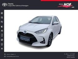 Weiß Gebraucht 2023 Toyota Yaris Team Limousine | 19.980 € (Fairer Preis)