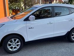 Weiß Gebraucht 2013 Hyundai ix35 Style SUV | 9.999 € (Fairer Preis)