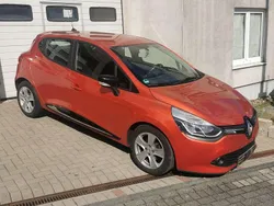 Rot Gebraucht 2013 Renault Clio IV Dynamique Limousine | 4.290 € (Superpreis)