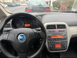 Grün Gebraucht 2006 Fiat Punto Kleinwagen | 1.999 € (Etwas zu teuer)
