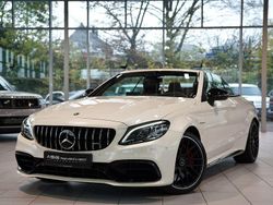 Weiß Gebraucht 2019 Mercedes C63 AMG AMG Cabrio | 74.800 €
