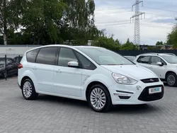Weiß Gebraucht 2014 Ford S-MAX Business Edition Van / Kleinbus | 9.999 € (Fairer Preis)