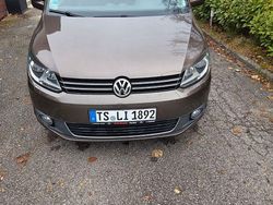 Braun Gebraucht 2013 VW Caddy Edition Van / Kleinbus | 8.999 € (Fairer Preis)