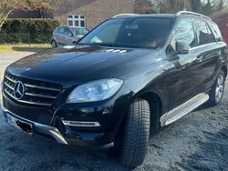 Schwarz Gebraucht 2012 Mercedes ML350 SUV | 17.999 € (Teuer)