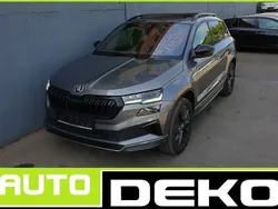 Graphitegrau metallic Gebraucht 2022 Skoda Karoq SportLine SUV | 28.370 €