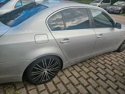 Silber Gebraucht 2006 BMW 523 Limousine | 4.000 € (Fairer Preis)