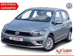 Grau Gebraucht 2015 VW Golf Sportsvan Van / Kleinbus | 11.990 € (Teuer)