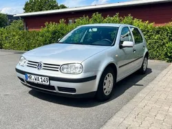 Silber Gebraucht 1999 VW Golf IV Basis Limousine | 800 € (Guter Preis)