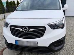 Weiß Gebraucht 2019 Opel Combo Van / Kleinbus | 8.950 € (Fairer Preis)
