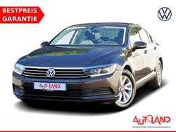 Braun Gebraucht 2016 VW Passat Limousine | 15.990 € (Fairer Preis)