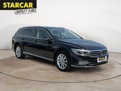 Deep black perleffekt Gebraucht 2024 VW Passat Elegance Kombi | 29.900 € (Superpreis)