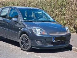 Grau Gebraucht 2008 Ford Fiesta Kleinwagen | 800 € (Superpreis)