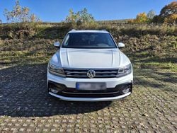 Weiß Gebraucht 2016 VW Tiguan R-line SUV | 22.700 € (Fairer Preis)