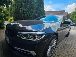 Grau Gebraucht 2018 BMW 520 M Sport Kombi | 29.700 € (Fairer Preis)
