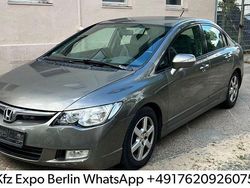 Gold Gebraucht 2008 Honda Civic Elegance Limousine | 2.250 € (Fairer Preis)