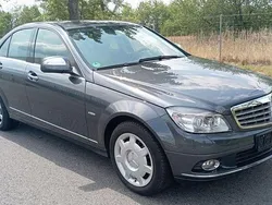 Grau Gebraucht 2007 Mercedes C200 Avantgarde Limousine | 8.399 € (Fairer Preis)