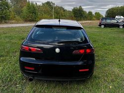 Schwarz Gebraucht 2008 Alfa Romeo 159 Kombi | 1.100 € (Fairer Preis)