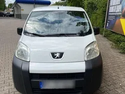 Weiß Gebraucht 2012 Peugeot Bipper Van / Kleinbus | 5.400 €