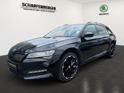 Crystalschwarz metallic Gebraucht 2021 Skoda Superb SportLine Kombi | 30.997 €