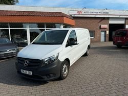 Weiß Gebraucht 2024 Mercedes Vito Van / Kleinbus | 33.999 € (Fairer Preis)
