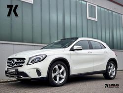Weiß Gebraucht 2017 Mercedes GLA200 Urban SUV | 17.990 € (Fairer Preis)