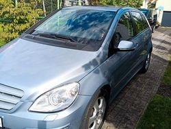 Blau Gebraucht 2008 Mercedes B170 Van / Kleinbus | 2.699 € (Fairer Preis)