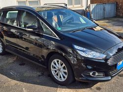 Schwarz Gebraucht 2017 Ford S-MAX S Van / Kleinbus | 12.500 € (Fairer Preis)