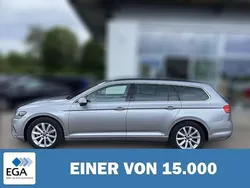 Silber metallic Gebraucht 2022 VW Passat Business Kombi | 26.860 € (Etwas zu teuer)