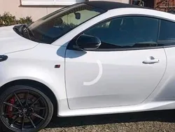 Weiß Gebraucht 2024 Toyota Yaris Kleinwagen | 36.000 € (Fairer Preis)