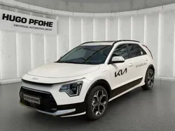Snow white pearl Neu 2025 Kia Niro Spirit SUV | 42.673 € (Etwas zu teuer)