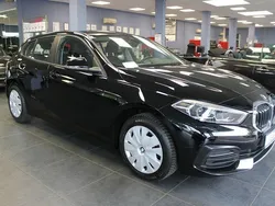 Schwarz Gebraucht 2023 BMW 118 Advantage Kleinwagen | 22.980 € (Guter Preis)
