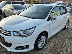 Weiß Gebraucht 2016 Citroën C4 SELECTION Limousine | 6.300 € (Fairer Preis)
